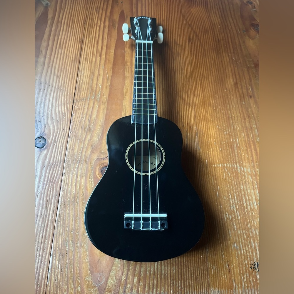 Pomaikai soprano ukulele